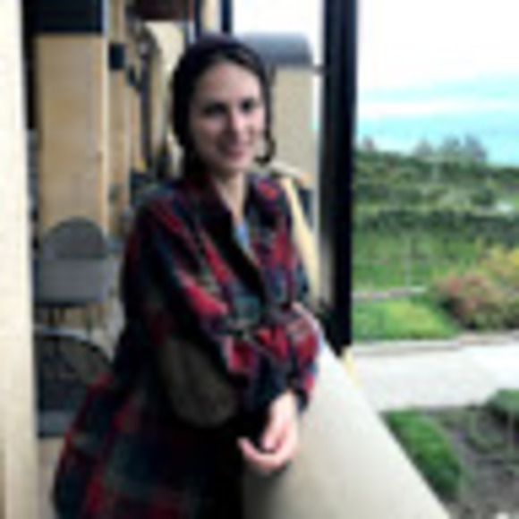 Meet your Posher, Nicoline - Picture 1 of 1